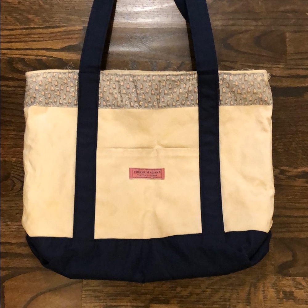 Vineyard vines tote